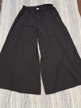 SHEIN Black Wide-Leg Pants